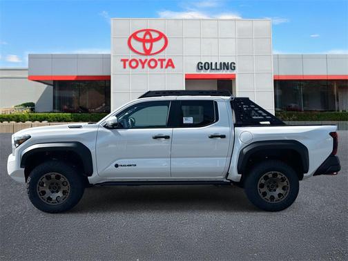 2025 Toyota Tacoma Hybrid Trailhunter