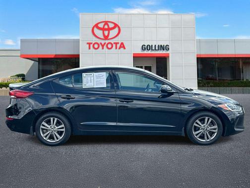 Phantom Black 2018 Hyundai ELANTRA SEL