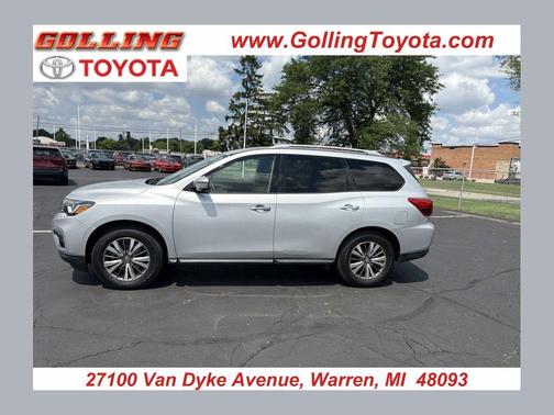 Brilliant Silver Metallic 2019 Nissan Pathfinder SL