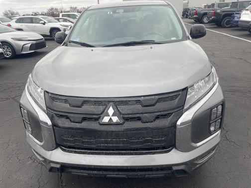 2025 Mitsubishi Outlander Sport 2.0 LE