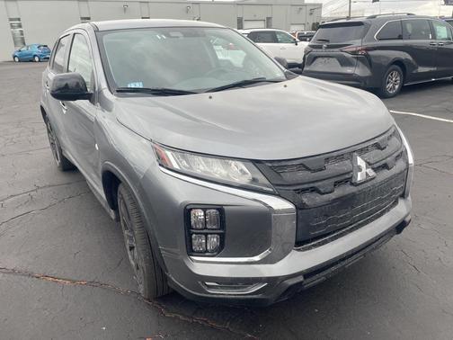 2025 Mitsubishi Outlander Sport 2.0 LE