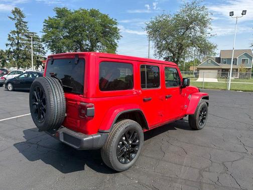 Firecracker Red Clearcoat 2025 Jeep Wrangler 4xe Sahara