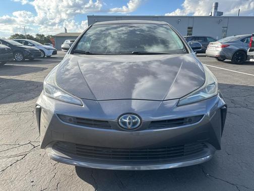2019 Toyota Prius XLE
