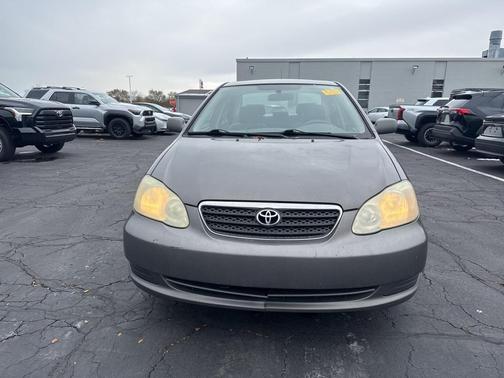 2005 Toyota Corolla LE