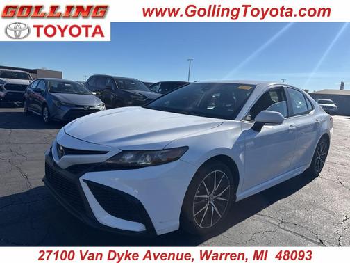 2023 Toyota Camry SE