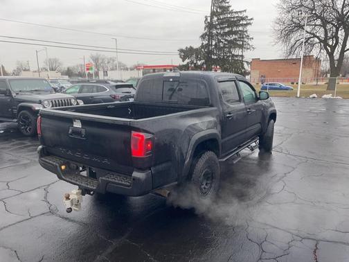 2022 Toyota Tacoma TRD Off Road