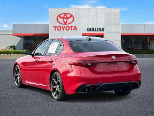 2017 Alfa Romeo Giulia Ti