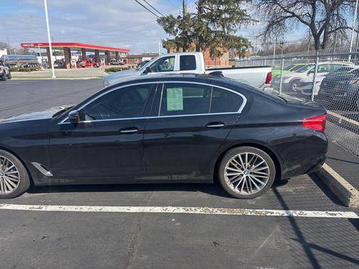 Jet Black 2017 BMW 530 xDrive