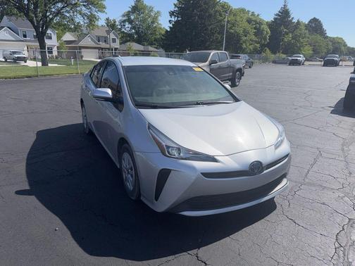 Classic Silver Metallic 2022 Toyota Prius L