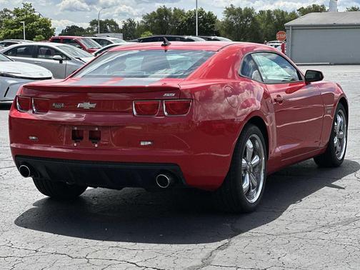 Victory Red 2011 Chevrolet Camaro 1SS