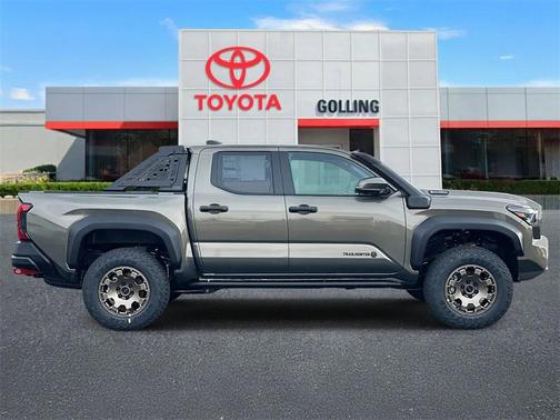 2026 Toyota Tacoma Hybrid Trailhunter