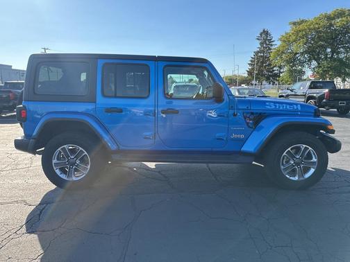 2022 Jeep Wrangler Unlimited Sahara