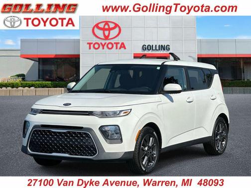 Snow White Pearl 2021 Kia Soul S