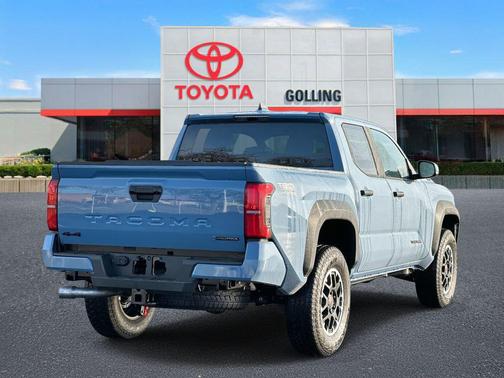 2026 Toyota Tacoma Hybrid TRD Off Road