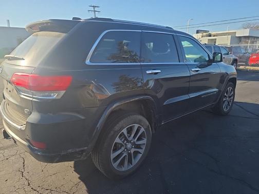 2017 Jeep Grand Cherokee Overland