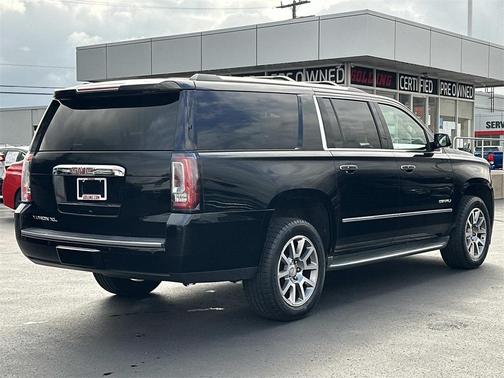 2016 GMC Yukon XL Denali