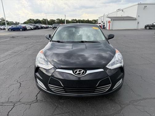 2013 Hyundai Veloster Base