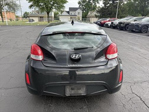 2013 Hyundai Veloster Base