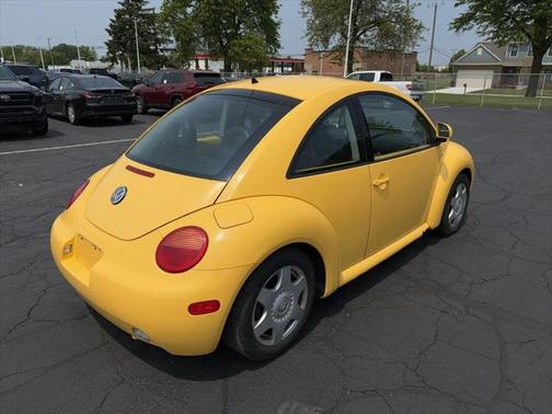 2000 Volkswagen New Beetle GLS