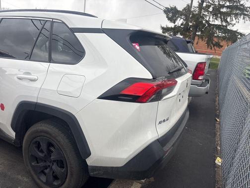 Super White 2021 Toyota RAV4 LE