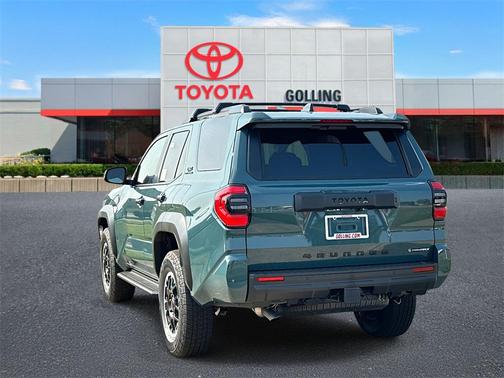 2025 Toyota 4Runner TRD Off Road