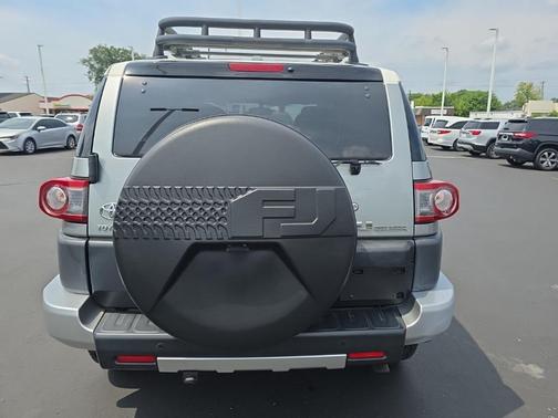 2012 Toyota FJ Cruiser Base