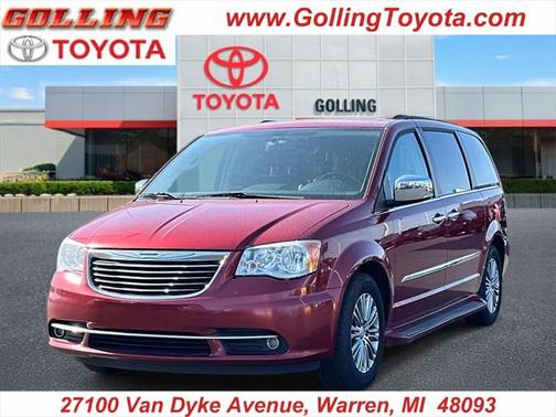 2014 Chrysler Town & Country Touring-L