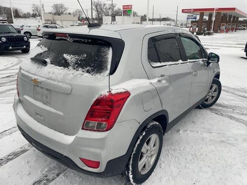 2021 Chevrolet Trax LS