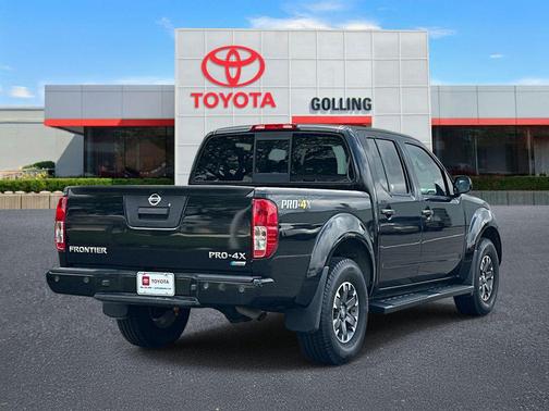 Magnetic Black 2017 Nissan Frontier PRO-4X