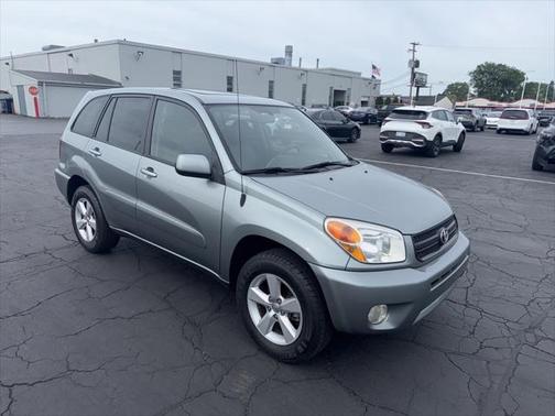 2005 Toyota RAV4 Base