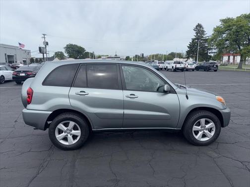 2005 Toyota RAV4 Base