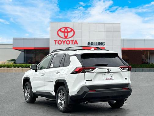 2025 Toyota RAV4 Hybrid XLE