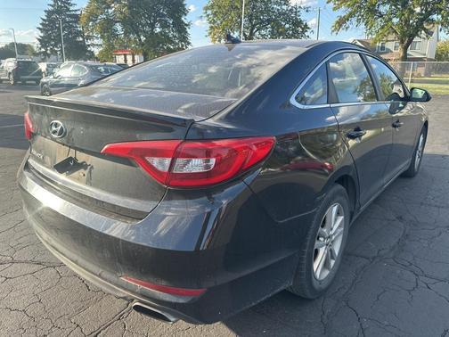 2015 Hyundai SONATA SE