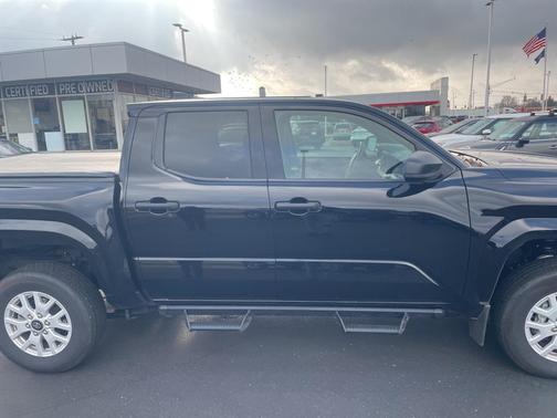 2024 Toyota Tacoma SR