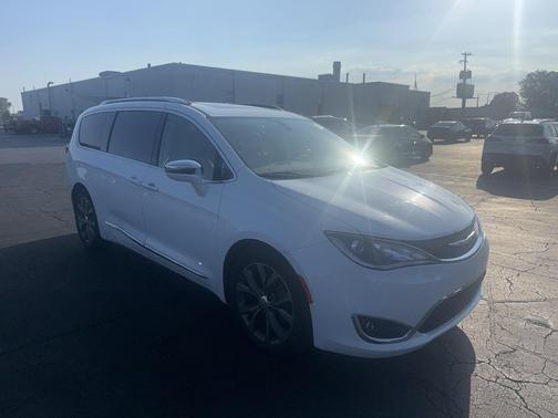 2018 Chrysler Pacifica Limited