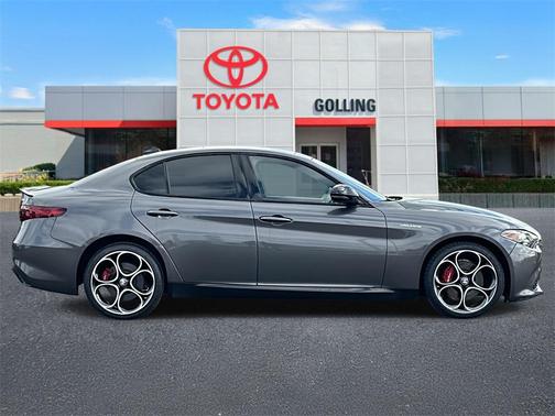 2022 Alfa Romeo Giulia Veloce