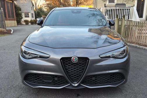 2022 Alfa Romeo Giulia Veloce