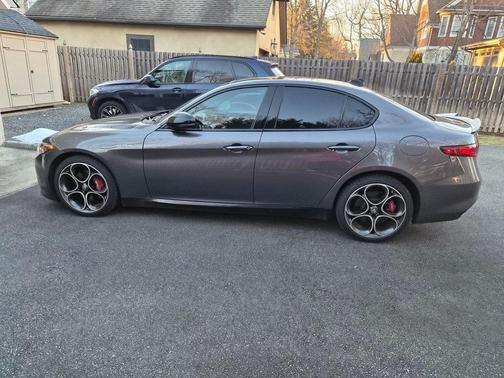 2022 Alfa Romeo Giulia Veloce