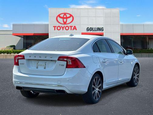 Ice White 2016 Volvo S60 Inscription T5 Drive-E Premier