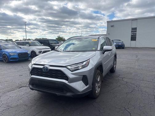 Silver Sky Metallic 2023 Toyota RAV4 Hybrid XLE