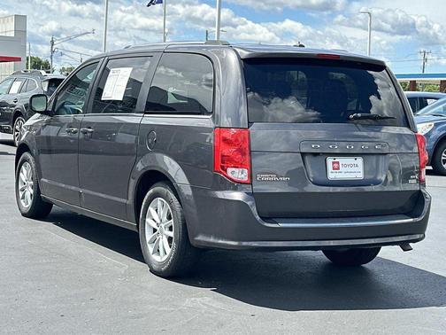 Granite Pearlcoat 2019 Dodge Grand Caravan SXT