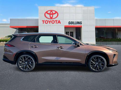 Bronze Age 2026 Toyota Crown Signia Limited