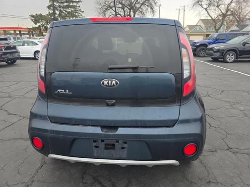 2017 Kia Soul +