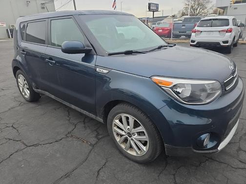 2017 Kia Soul +
