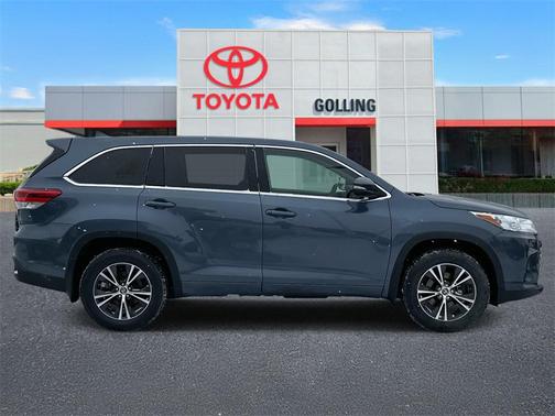 2017 Toyota Highlander LE Plus