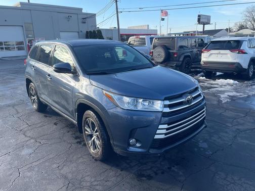 2017 Toyota Highlander LE Plus