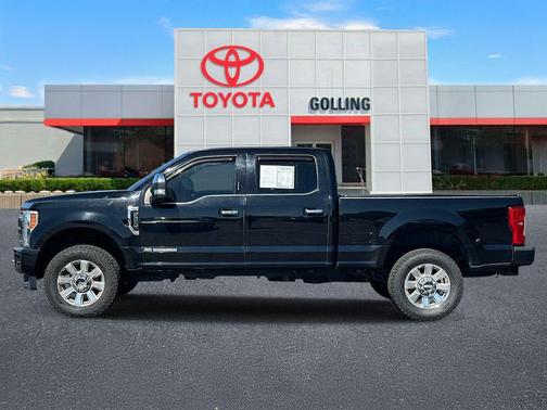 Shadow Black 2017 Ford F-350 Platinum