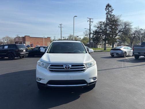 Blizzard Pearl 2013 Toyota Highlander Limited