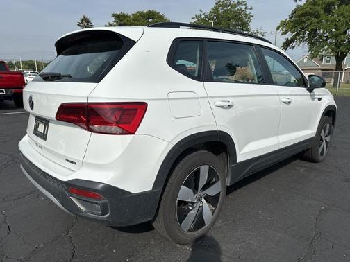 2023 Volkswagen Taos 1.5T S