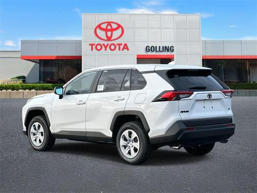 2025 Toyota RAV4 LE